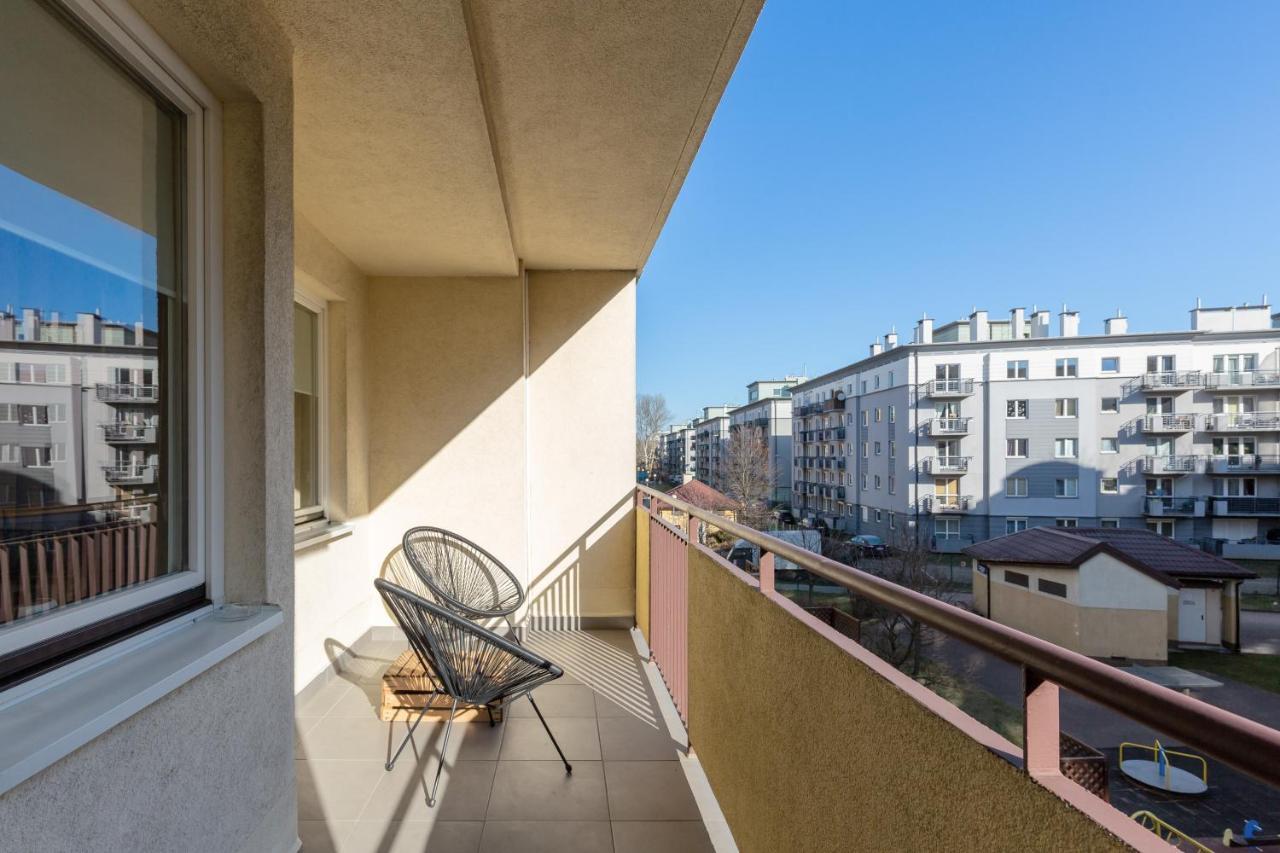 Mokotow Apartment Bluszczanska By Noclegi Renters Warsawa Bagian luar foto