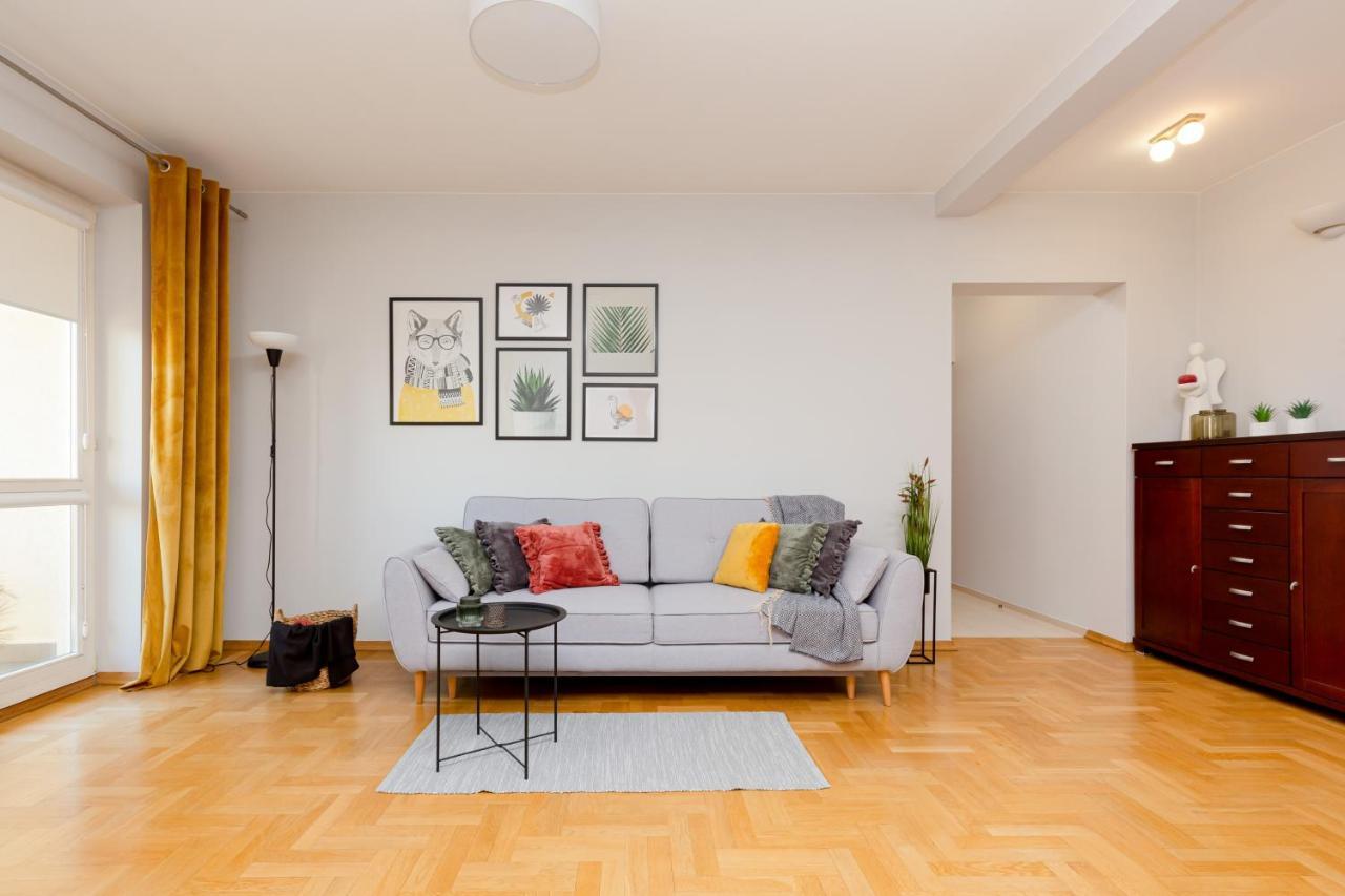 Mokotow Apartment Bluszczanska By Noclegi Renters Warsawa Bagian luar foto