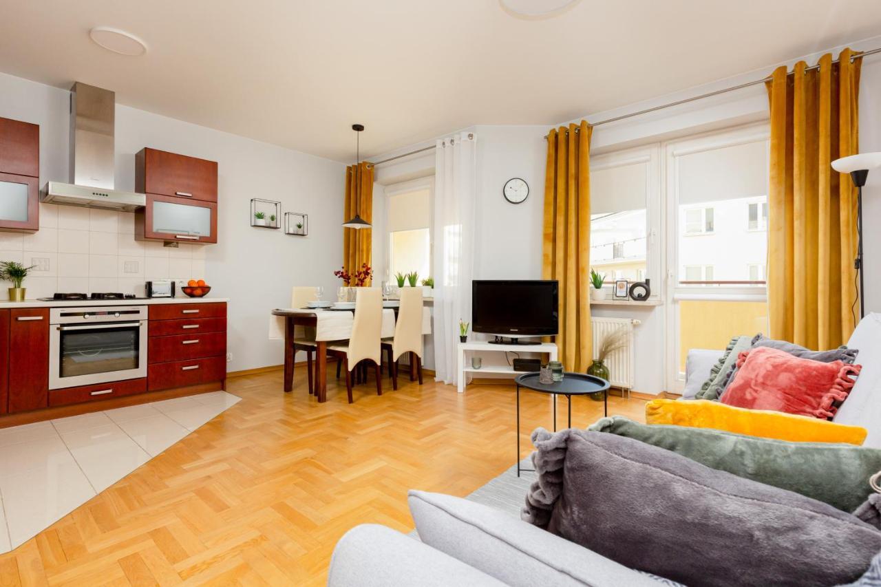 Mokotow Apartment Bluszczanska By Noclegi Renters Warsawa Bagian luar foto