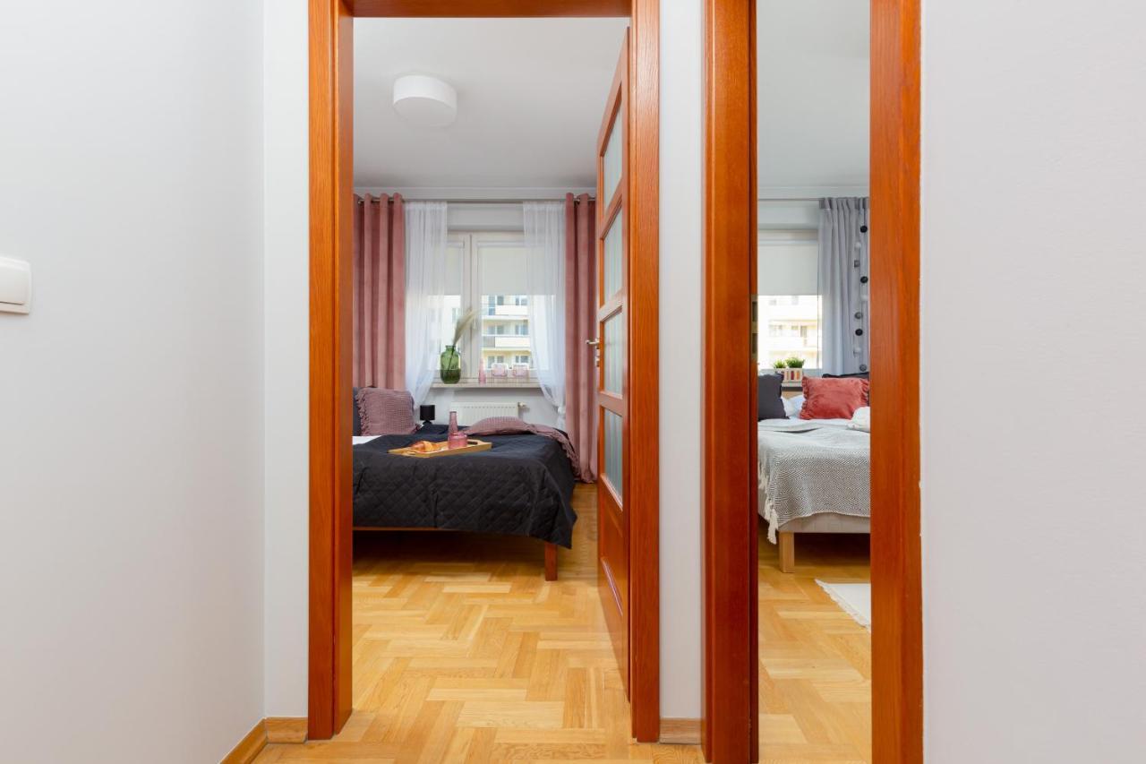 Mokotow Apartment Bluszczanska By Noclegi Renters Warsawa Bagian luar foto