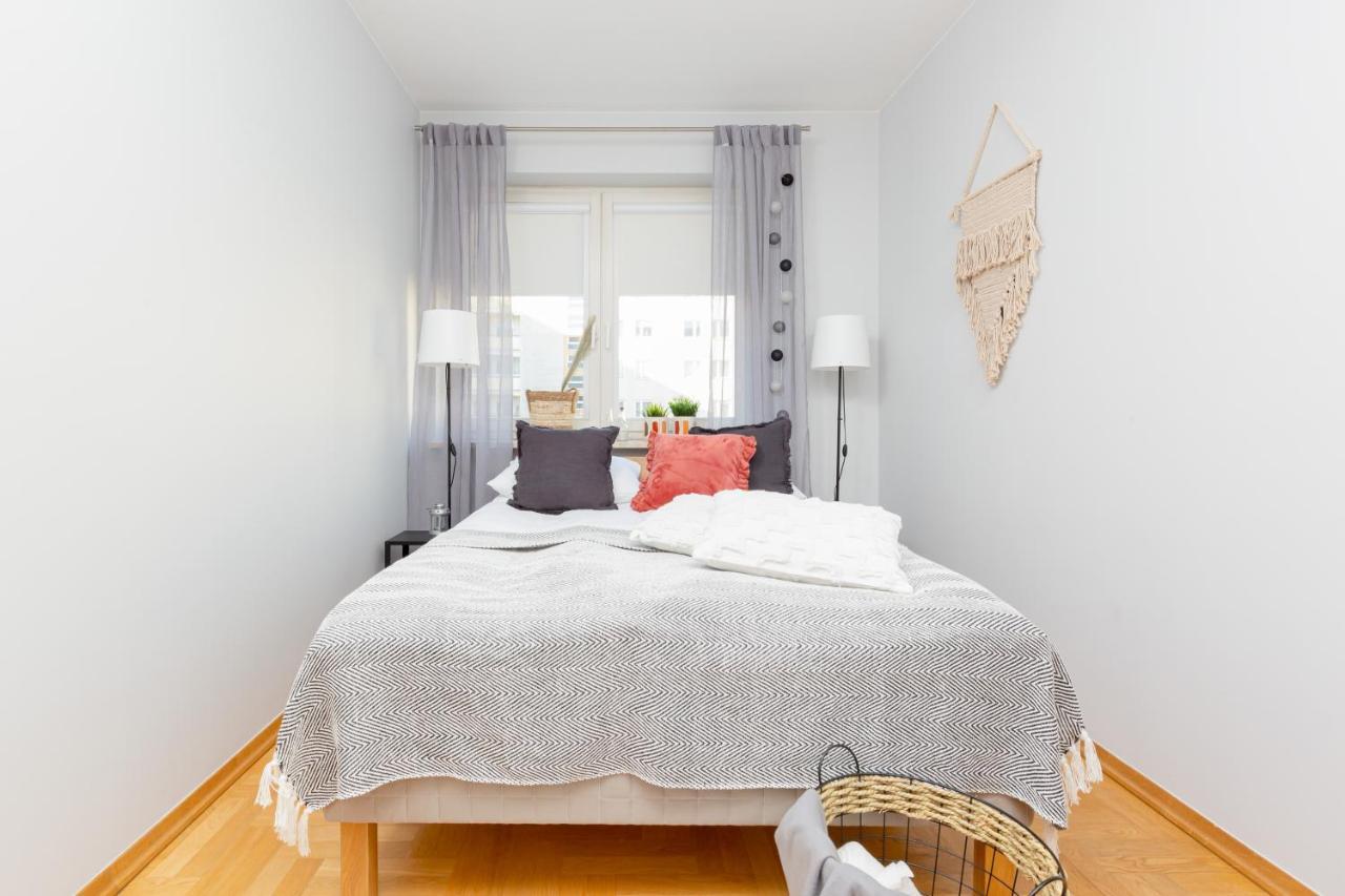 Mokotow Apartment Bluszczanska By Noclegi Renters Warsawa Bagian luar foto